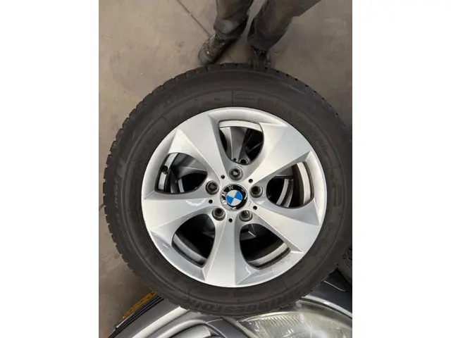 BMW 3 Serie Touring 316i Executive 2013 Benzine 19