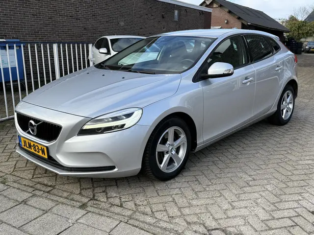 Volvo V40 2
