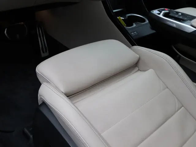 BMW iX1 xDrive30 2024 Elektrisch 12