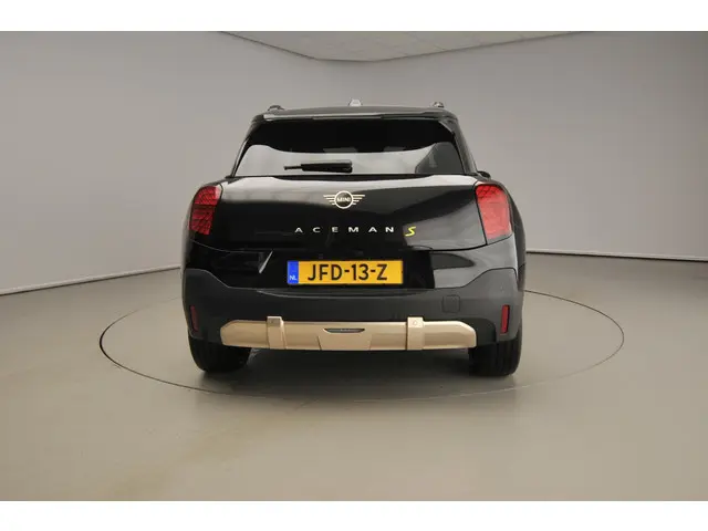 MINI Aceman SE 2025 Elektrisch 3