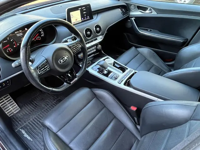 Kia Stinger 3.3 V6 T-GDI AWD GT 2019 Benzine 4