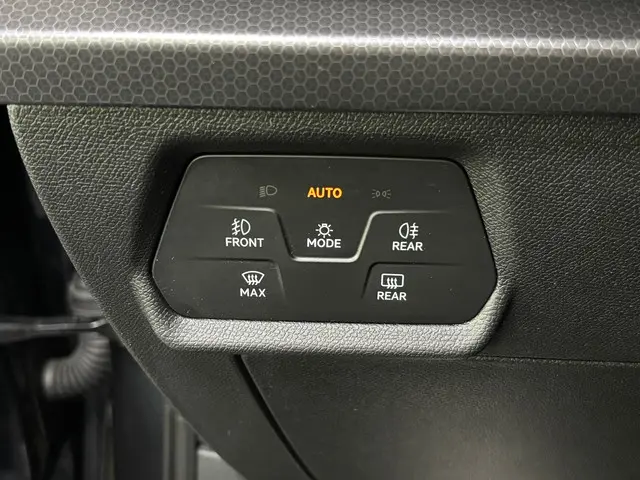 SEAT Leon 1.0 TSI Style Launch Edition 2020 Benzine 20