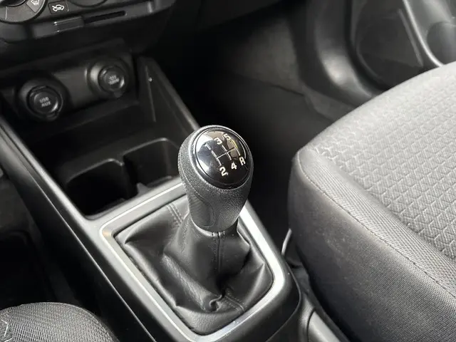 Suzuki Swift 1.2 Select Smart Hybrid 2020 Benzine 29