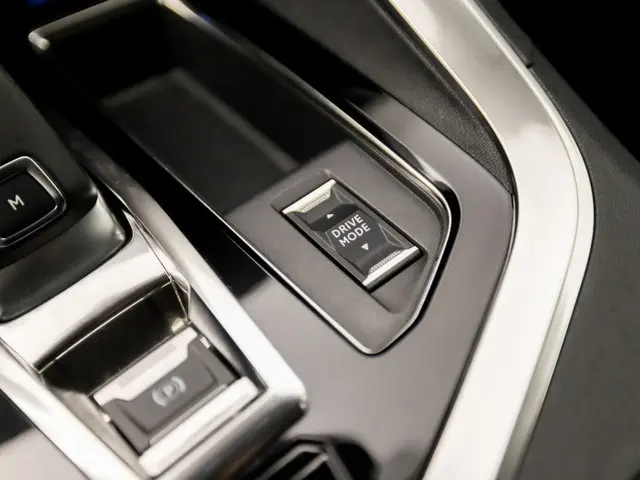 Peugeot 3008 1.2 PureTech Allure Sport 2021 Benzine 29