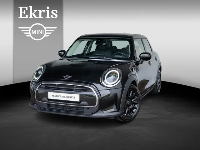MINI 5-Deurs One Business Edition 2021 Benzine 1