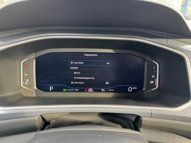 Volkswagen T-Roc 1.5 TSI Style 2023 Benzine 20