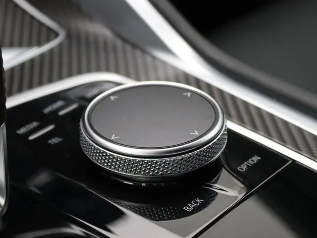 BMW XM PHEV 50e 2025 Hybride Benzine 31