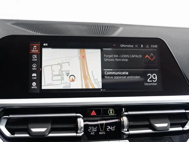 BMW 2 Serie Coupé 220i 2022 Benzine 35