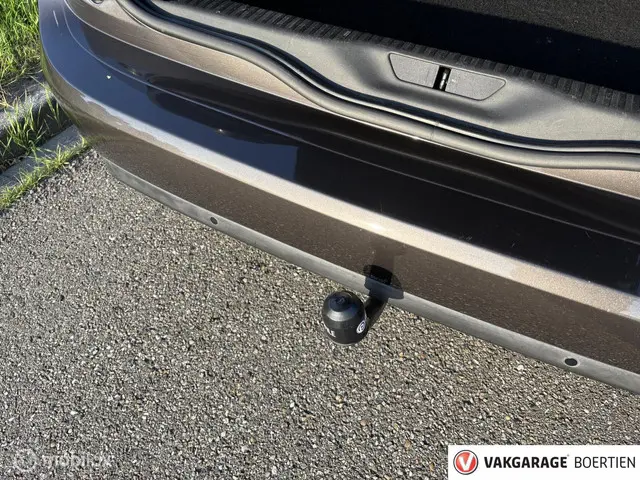 Citroën C4 Picasso 1.6 e-THP Exclusive 2015 Benzine 27