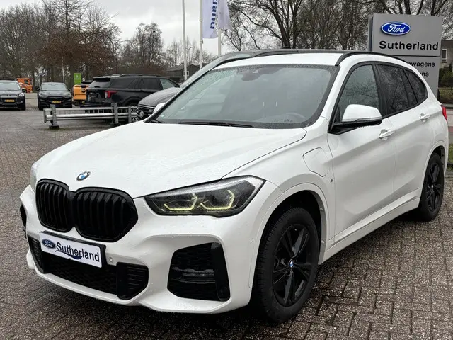 BMW X1 xDrive25e M Sport 2021 Hybride Benzine 3
