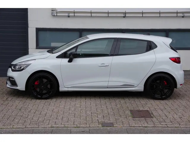 Renault Clio 1.6 R.S. /Uniek/Dealer onderhouden/ 2015 Benzine 27