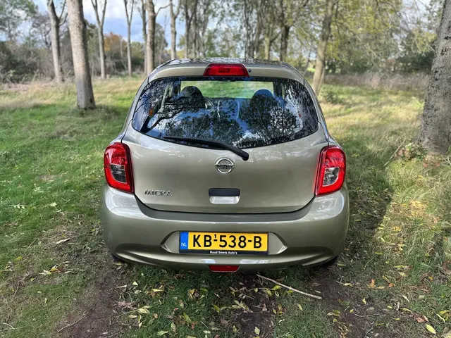 Nissan Micra 1.2 Visia Pack APK 21-10-2026 2016 Benzine 4