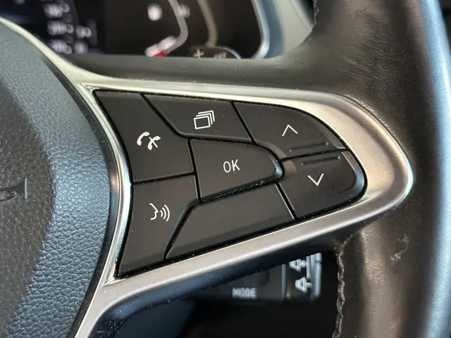 Renault Captur 1.3 TCe 140 Intens 2021 Benzine 25