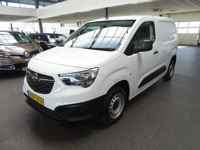 Opel Combo 1.5D L1H1 Edition 2022 Diesel 1