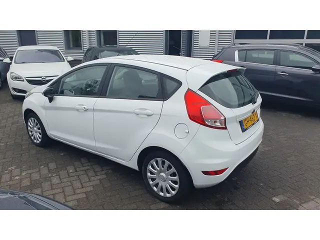 Ford Fiesta 1.0 Style 2015 Benzine 12