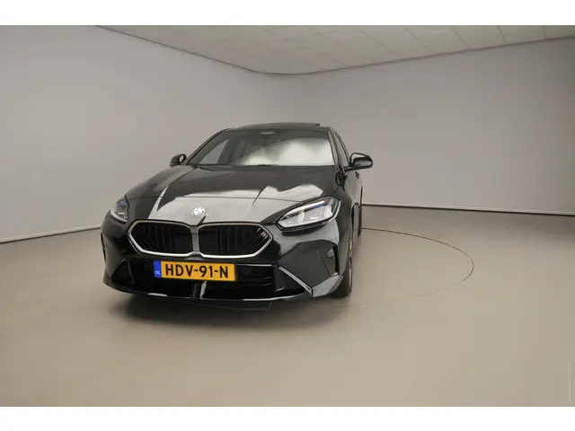 BMW 1 Serie 120 2025 Benzine 5