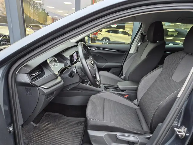 Škoda Octavia Combi 1.5 TSI Comfort line 2021 Benzine 7