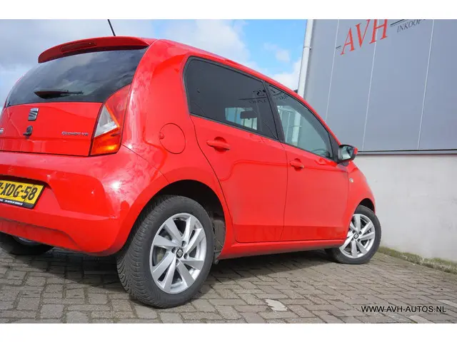SEAT Mii 1.0 Sport Dynamic 2014 Benzine 11