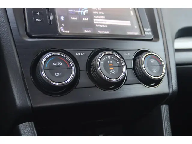 Subaru XV 2.0I LUXURY PLUS AWD AUT. 2012 Benzine 21