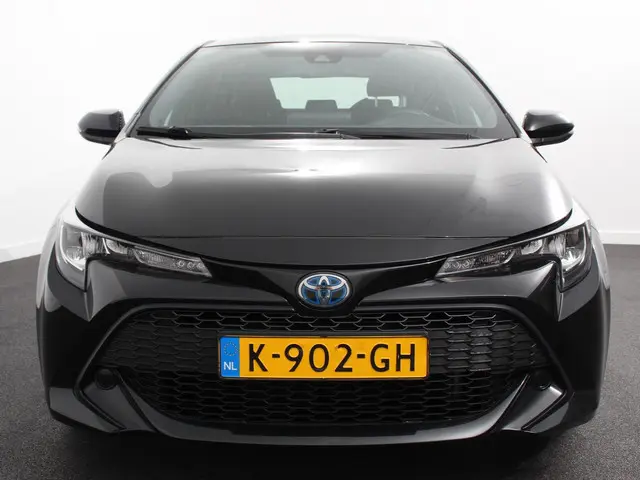 Toyota Corolla 1.8 Hybrid Comfort 2021 Hybride Benzine 4