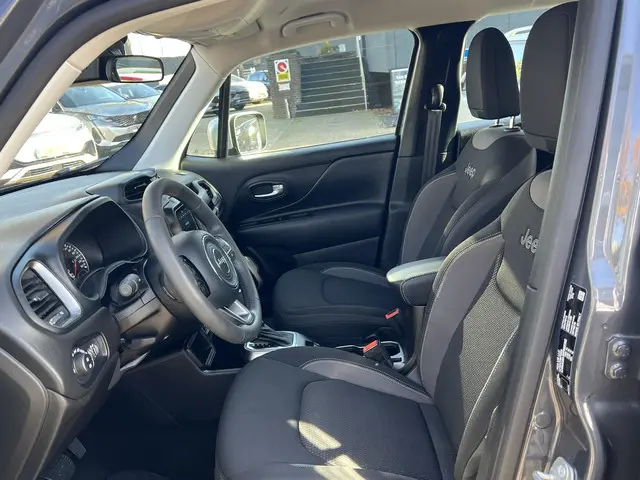 Jeep Renegade 1.5T e-Hybrid Limited 2022 Benzine 15