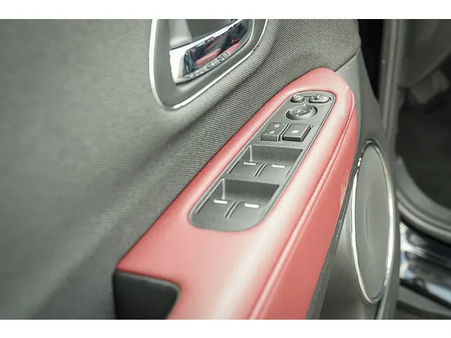 Honda HR-V 1.5i V-TEC ELEGANCE 2019 Benzine 42