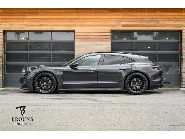 Porsche Taycan Sport Turismo GTS 2023 Elektrisch 2
