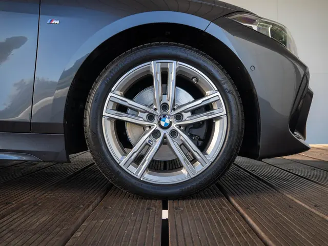 BMW 1 Serie 116i 2021 Benzine 6