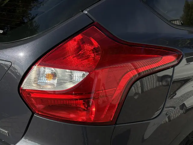 Ford Focus 1.0 EcoBoost Trend 2013 Benzine 9