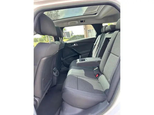 Peugeot 508 SW 1.6 e-HDi Blue Lease Executive 2013 Diesel 9