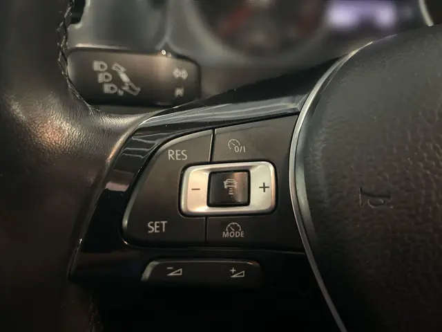 Volkswagen Golf 1.0 TSI Comfortline 2017 Benzine 29