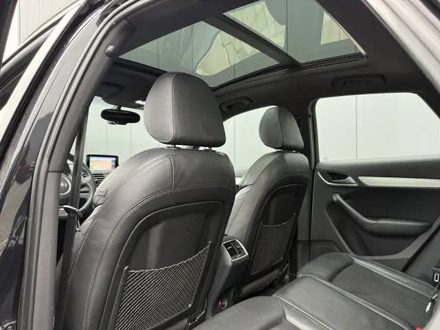 Audi Q3 2.0 TFSI quattro Pro Line S 2013 Benzine 12