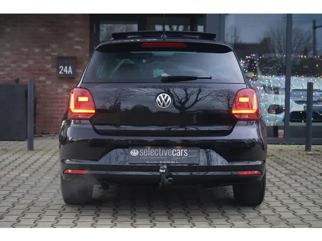 Volkswagen Polo 1.2 TSI First Edition 2014 Benzine 24