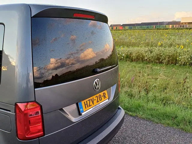 Volkswagen Caddy 1.0 TSI Comfortline 2020 Benzine 14
