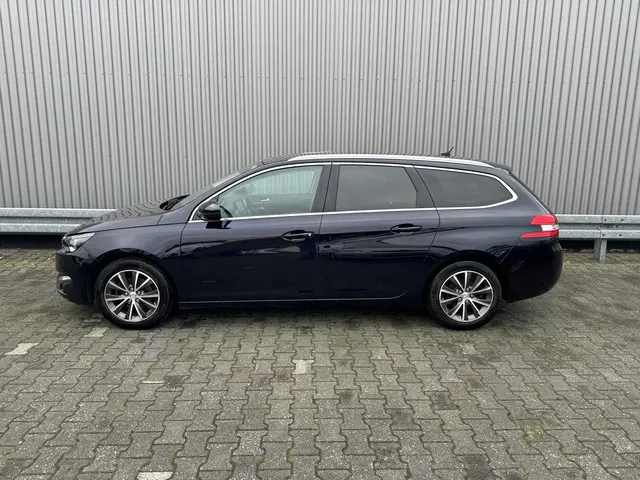 Peugeot 308 SW 1.2 PureTech Allure 2017 Benzine 9