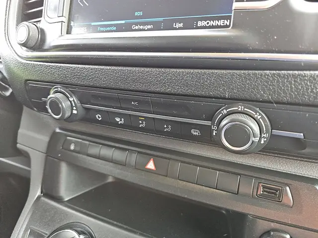 Peugeot Expert 2.0 2021 Diesel 11