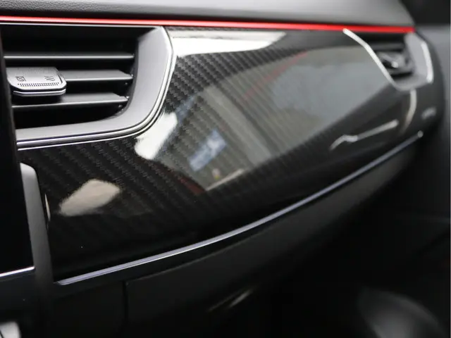 Renault Arkana Hybrid 145 R.S. Line 2022 Hybride Benzine 71