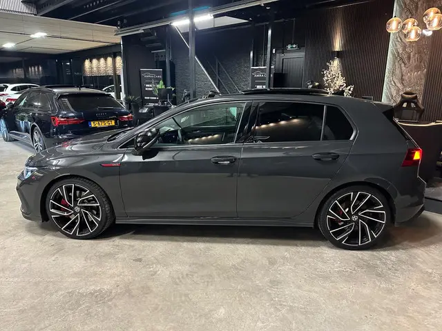 Volkswagen Golf 2.0 TSI GTI|PANO|BOMVOL 2022 Benzine 8