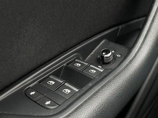 Audi A4 Avant 1.4 TFSI Sport Lease Edition 2018 Benzine 25