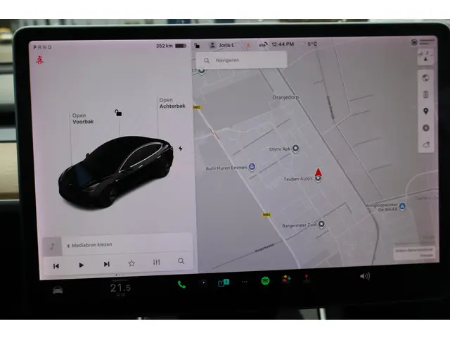 Tesla Model 3 Long Range RWD 75 kWh 2019 Elektrisch 23