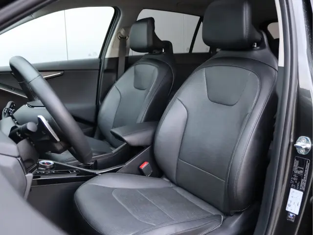 Kia Niro EV ExecutiveLine 64.8 kWh 2022 Elektrisch 5