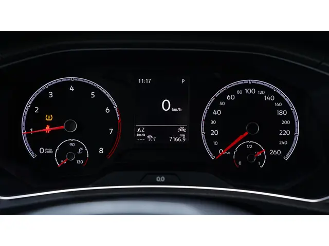 Volkswagen T-Roc 1.5 TSI Style 2021 Benzine 18