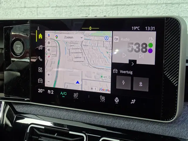 Renault 5 comfort range techno 52 kWh 2026 Elektrisch 39