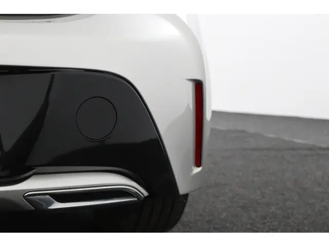 Toyota Corolla 2.0 Hybrid Bi-tone 2019 Hybride Benzine 39