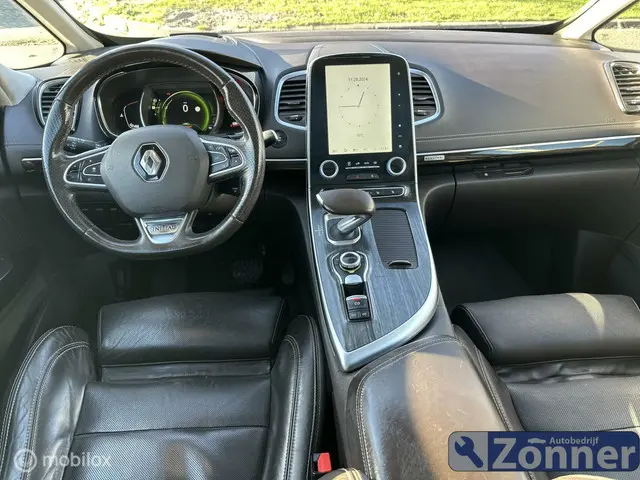 Renault Espace 1.6 TCe Initiale Paris 7p. 2015 Benzine 10
