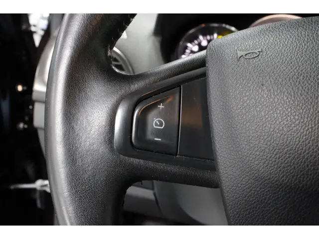 Renault Mégane Estate 1.2 TCe Expression 2014 Benzine 24