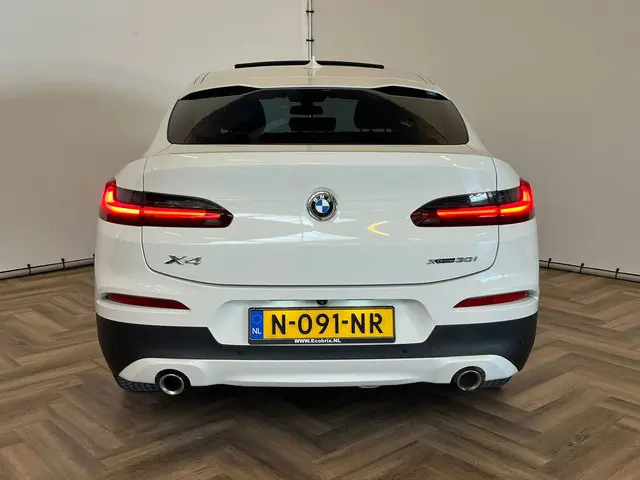 BMW X4 XDrive30i|PANO|HUD|INRUIL MOGELIJK| 2020 Benzine 6