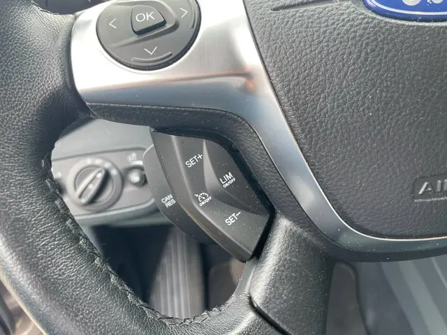 Ford C-MAX 1.0 Edition Plus / camera / trekhaak 2014 Benzine 7
