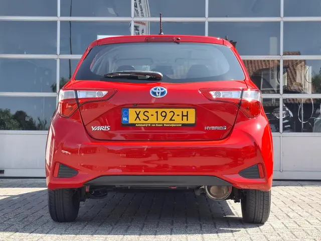 Toyota Yaris 1.5 Hybrid Active 2019 Hybride Benzine 4