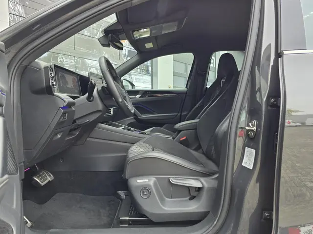 Volkswagen Tiguan 1.5 eTSI R-Line Edition 2024 Benzine 13